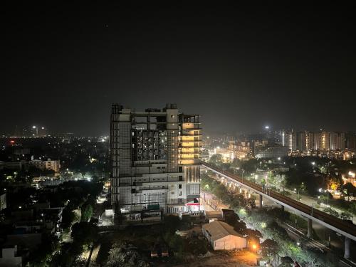 Nirvana by Urban Retreat Suite Near Expo Mart, Greater Noida (photo 6)