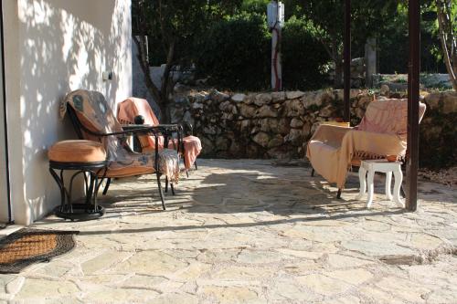 Balkons/terase, Spacious Holiday Home - Serene Village Near The Coast in Mojdež