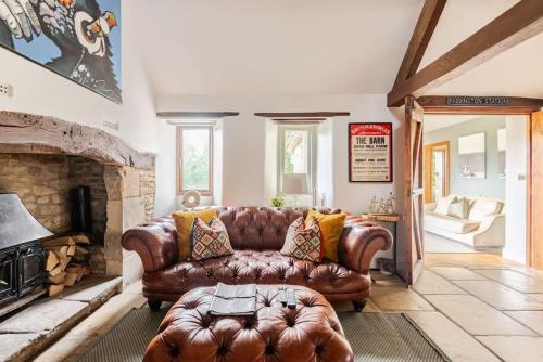 The Hideaway - Authentic Cotswolds Village Living in 伯德利普