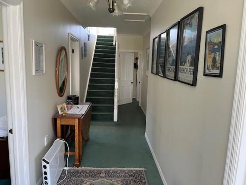 外觀, Le Solterre - Akaroa Holiday Home in 阿卡羅阿