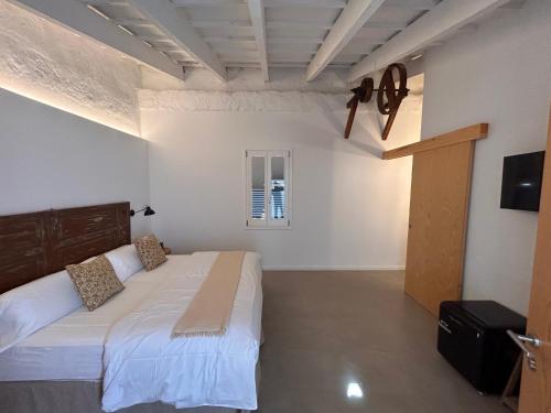 Smoix hotel - image 4
