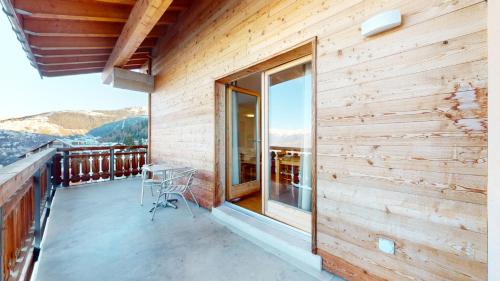 Balcony/terrace, Pracondu 1 402 - OUTDOOR & FUN charming apartment in Nendaz City Center