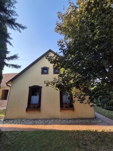 Rábagyarmati Apartman (Rabagyarmati Apartman) in Rábagyarmat