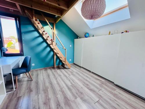 Maison au calme et en ville in 克朗熱夫列