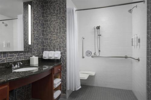 Homewood Suites by Hilton Birmingham South Inverness - image 3