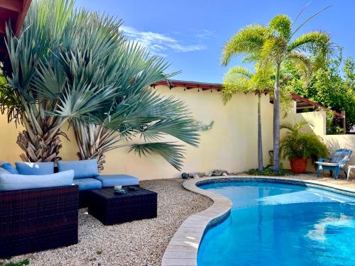 Bubali Gardens - Eagle Beach's Oasis - Noord