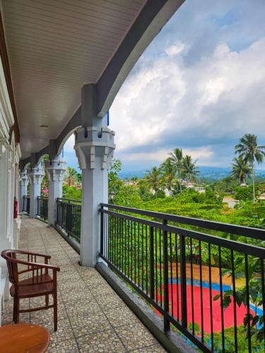 Chevilly Resort and Camp in Ciawi