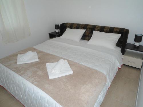 Apartments Raskovic - image 6