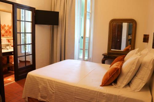 Hôtel de Charme Villa Roseraie - image 13