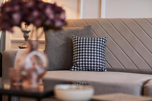 R B Apartment Hamburg Comfort am Flughafen für 1-5 Personen - ideal für Geschäftsreisende und Familien - Küche - Smart TV - Waschtrockner - kostenloser Parkplatz, Hamburg (photo 10)
