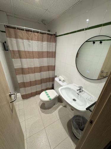 Hotel Ram Rooms Tahiti - image 2