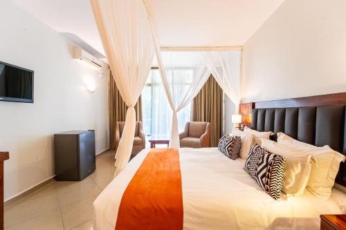 Victoria Falls Rainbow Hotel in Victoria Falls