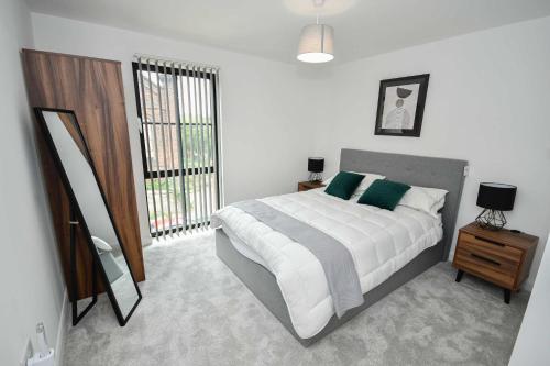 Beautiful 3 Bed Manchester Apartment Near Etihad, Manchester (photo 3)