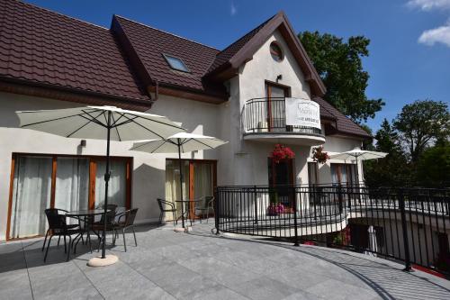 Willa Morski Raj - Pokoje i Apartamenty
