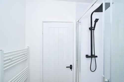 Stylish 3bedroom near Stoke-on-Trent hospital in Hartshill