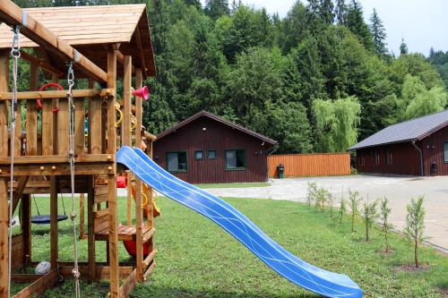 Spēļu laukums, Varsag Resort in Varsag