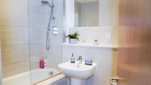 Manchester City Centre Apt with Balcony & Free Parking-2Nights minimum, Manchester (fotografie 5)