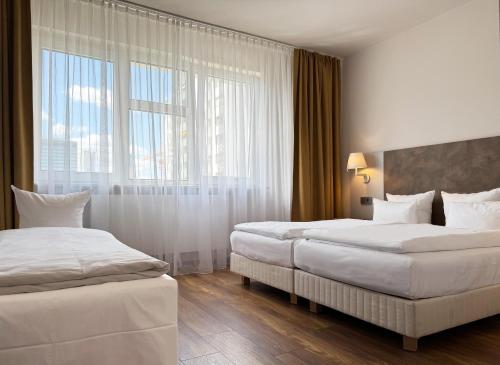 SORAT Hotel Berlin - image 5