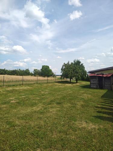 สวน, Casa 44 Domoslavice u Hořic (Casa 44 Domoslavice u Horic) in ออริเซ