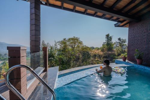 Apkārtne, SaffronStays Timber Aqua Quest in Rani Pokri