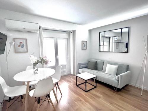 dPLACE To Be - Exclusive Apartments in Historic Center, Madrid