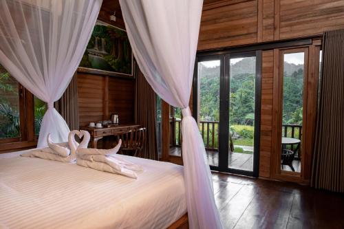 Cassowary Villa Sidemen in Sidemen