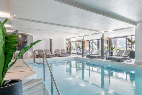Swimming pool, Natur & Spa Hotel Larchenhof in Seefeld