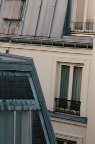 Hotel Victor Massé - image 9