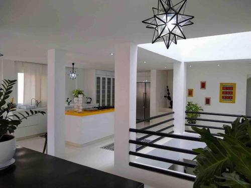 Fabulous Riad Moroccan Modern Fab Terrace Center Agadir in 탈보르트
