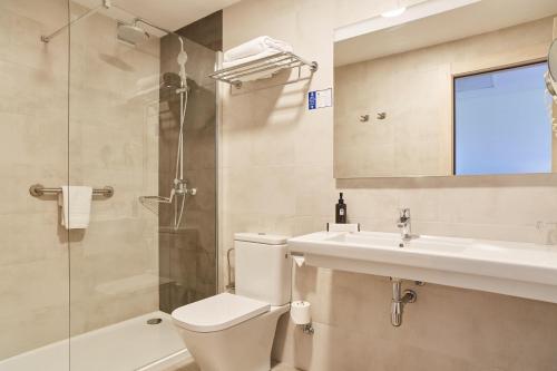 Invisa Hotel Club Cala Verde - image 3