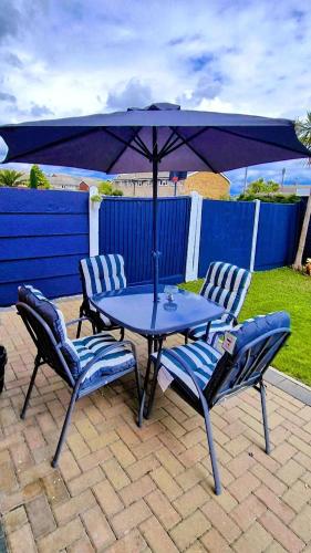 Have, Spacious and Stylish Home, perfect for groups Tilbury in Tilbury