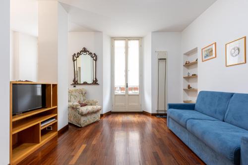 Vigentina 80s Apartment, Milan (photo 10)