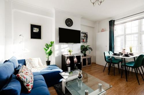 The Hyde Park Retreat - Stylish 2BR Family Apt., Londres