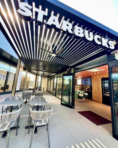 コルミ MAPAS - luxury 3 bedroom Apartments 4つ星 ゲストハウス 外観