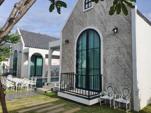 Exterior view, Nordika Hill in Wang Sai