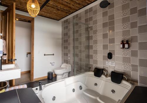 Bathroom, Panorama Salento by DOT Boutique in Salento