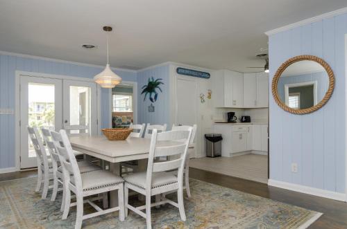 Oceans Edge by Bryant Real Estate in Wrightsville Beach