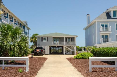 Oceans Edge by Bryant Real Estate in Wrightsville Beach