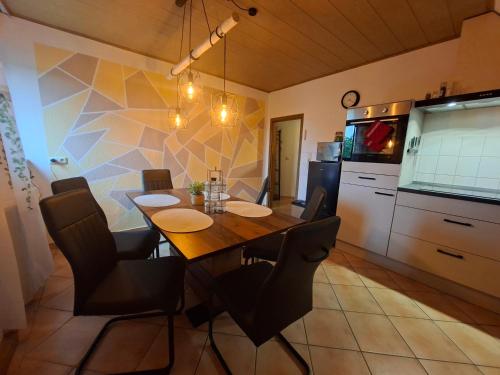 Létesítmények, ansimali 3 - Treffpunkt Dachgeschosswohnung, Ideal fur Familien und Freunde, Gemeinsam wohnen, getre in Grunhain-Beierfeld