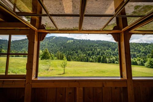 สภาพแวดล้อมโดยรอบ, Leo's Hütte Sippersegg (Leo's Hutte Sippersegg) in ฮิททิเซา