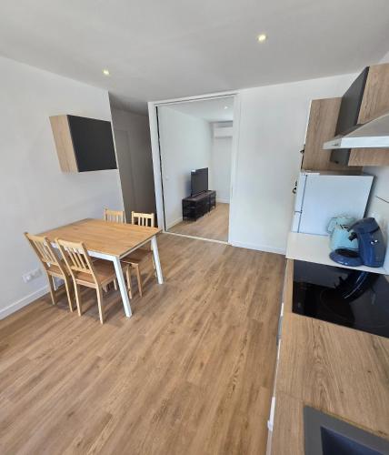 Gites des ammonites 2 in Montalieu-Vercieu