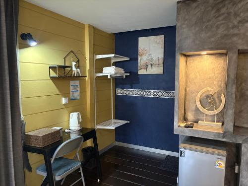 Sunee View Hotel in Tha Takiap