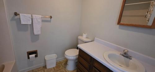 White Columns Motel – Pine Mountain, GA