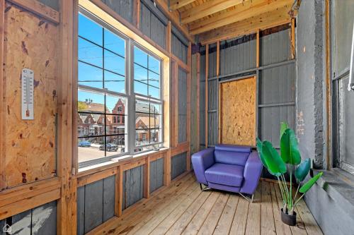 Modern, Spacious 3br Apt Minutes To Downtown! in Lower West Side
