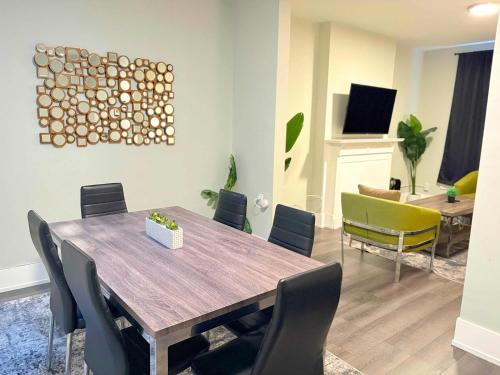 Chic 3BR Hideout in Lincoln Park - Lincoln 3 in Lincoln Park
