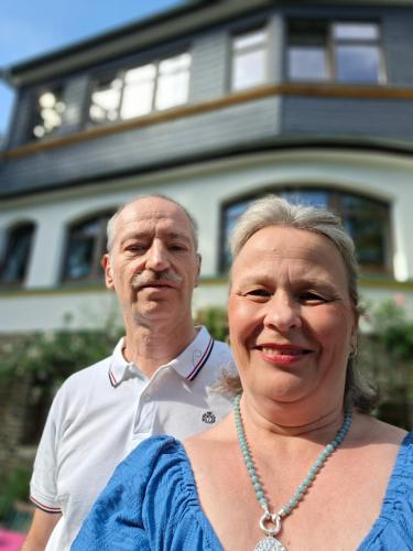 ansimali 3 - Treffpunkt Dachgeschosswohnung, Ideal für Familien und Freunde, Gemeinsam wohnen, getrennt träumen, Zwei Schlafzimmer, ein Urlaub mit Spiel und Spaß, Grünhain-Beierfeld (Foto 3)
