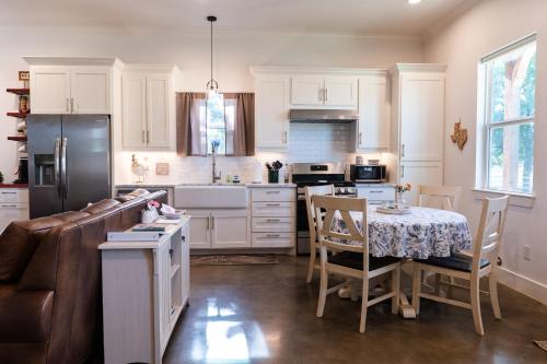 Dog-Friendly Texas Ranch with Patio, Horses On-Site in Aubrey, USA