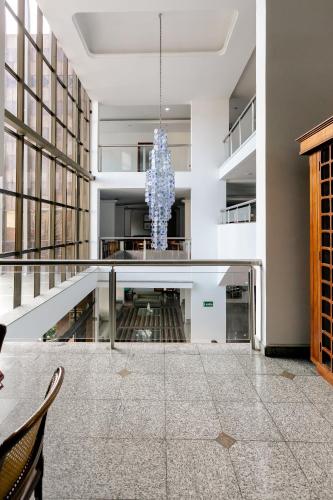 บริการและสิ่งอำนวยความสะดวก, Hotel Carlton Plaza in ปอสซอสเดกาลเดส