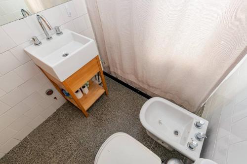 Be my Guest! Duplex con Cochera en Villa Crespo - image 3