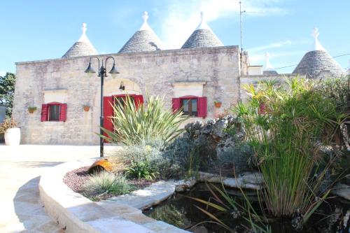 Trullo sciabalgiato in Pozzo Salerno